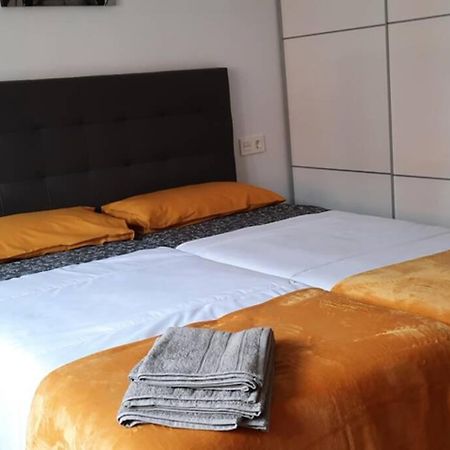 Apartamentos Milan 2 奥维耶多 外观 照片