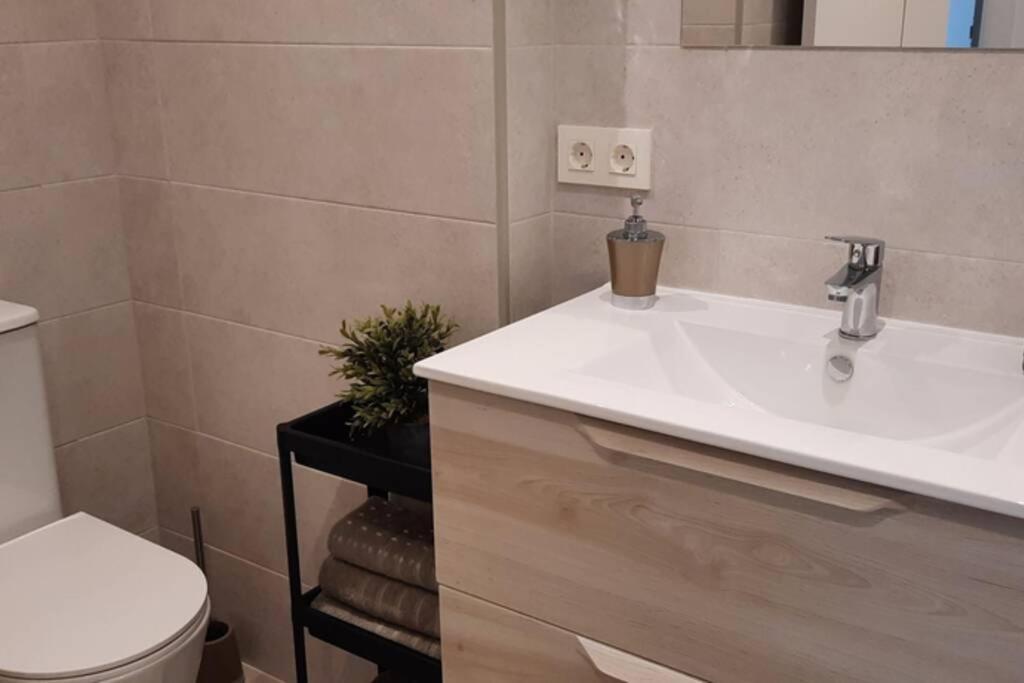Apartamentos Milan 2 奥维耶多 外观 照片